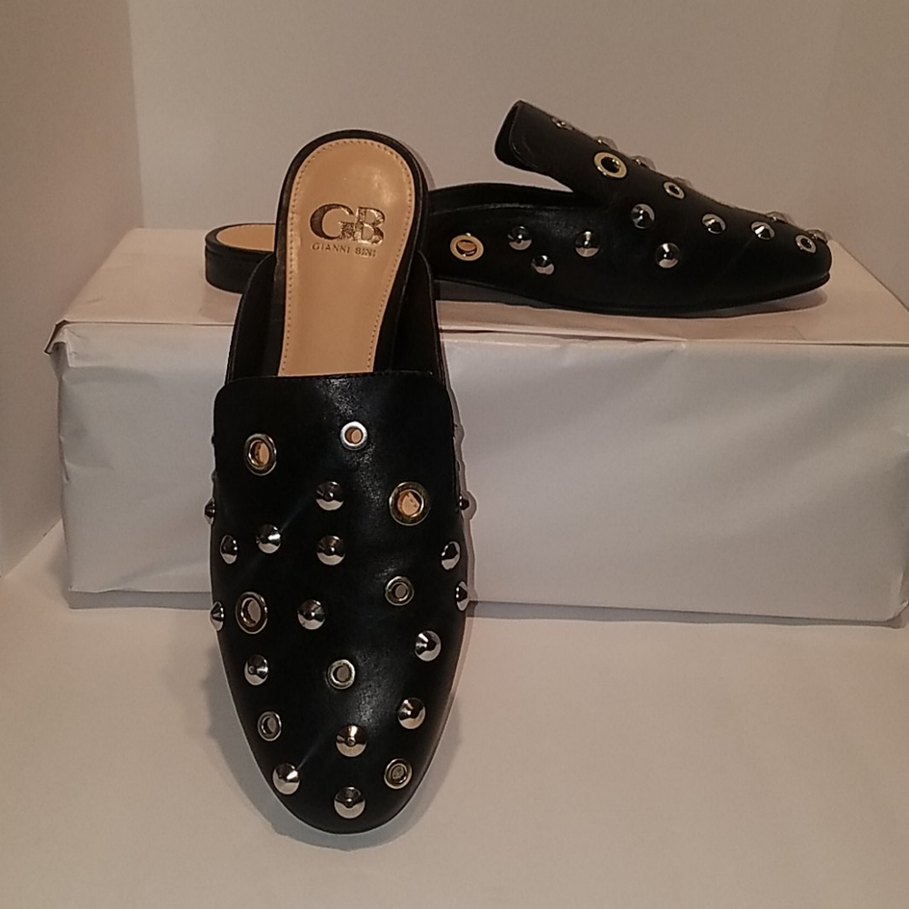 Ladies Studded Flat Mules
